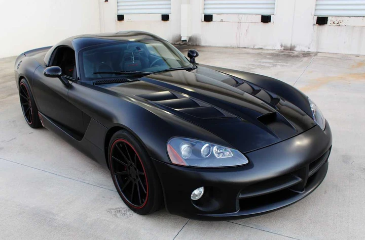 Dodge Viper by Superior Auto Design