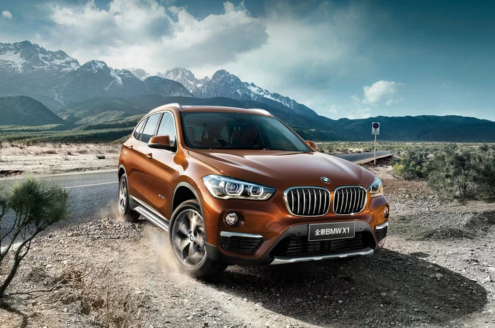 Bmw X1 LWB, le immagini ufficiali