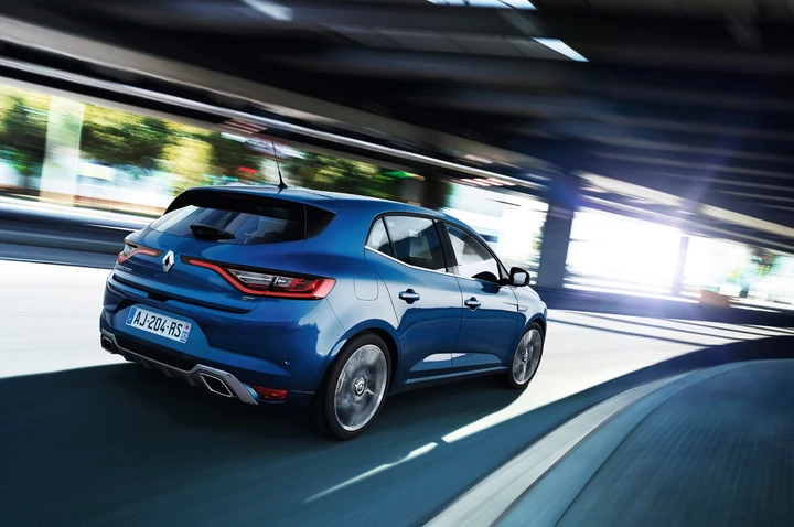 Nuova Renault Megane RS: avrà 300 CV e trazione integrale