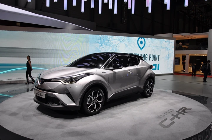 Toyota CH-R al Salone di Ginevra 2016