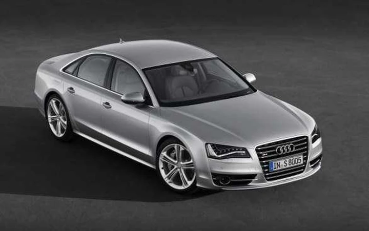 Audi S8: arriva nell'estate 2012