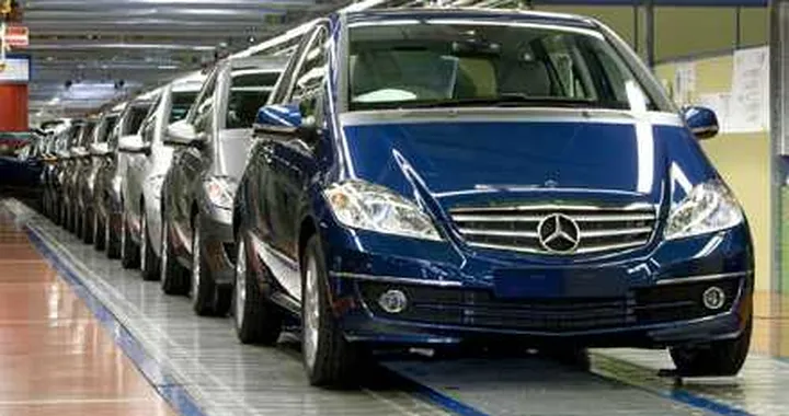 Daimler: vendite in leggera crescita