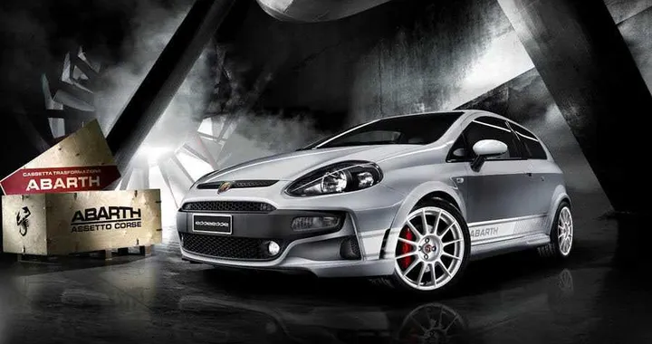 Abarth Punto Evo: arriva il kit Esseesse