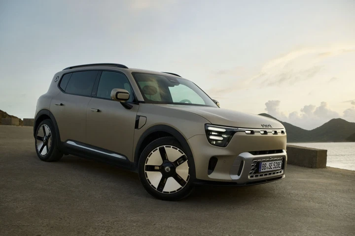 Smart #5: debutta l'atteso SUV elettrico da 4,7 metri di lunghezza