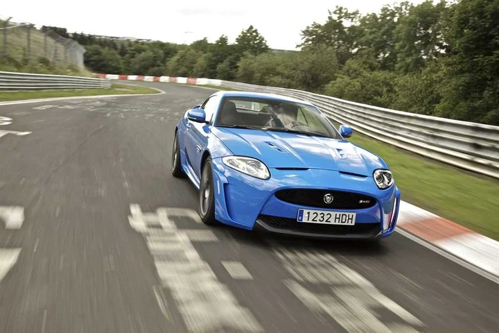 Jaguar XKR-S è 