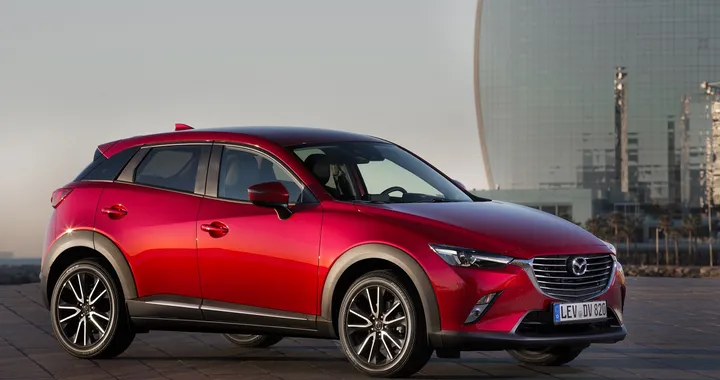 Mazda veste lo Street Style Look