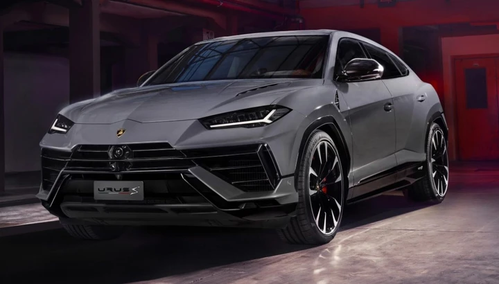 Scoperta maxi truffa legata all'importazione di auto di lusso