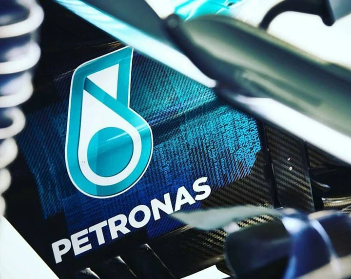 Petronas perde la commessa Selenia: a rischio 520 lavoratori