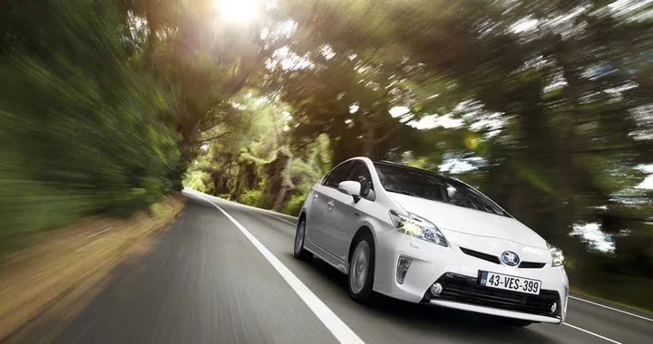 Mercato auto: la Toyota Prius è la più venduta
