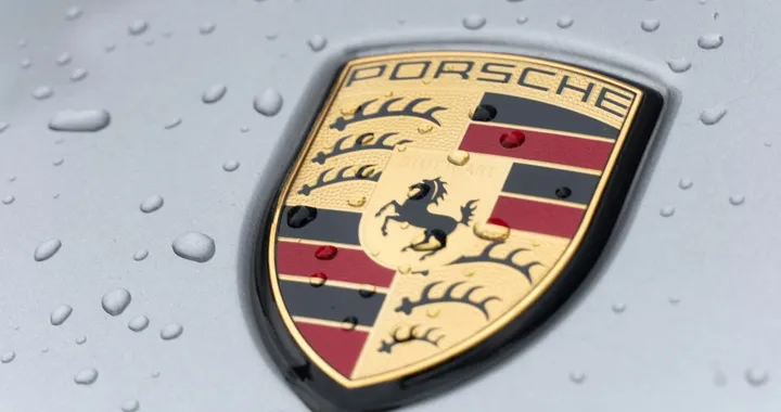 Porsche SE, la holding accusa il colpo: rosso di 20 miliardi