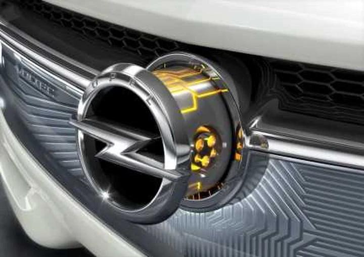 Opel: una misteriosa concept per il Salone di Ginevra