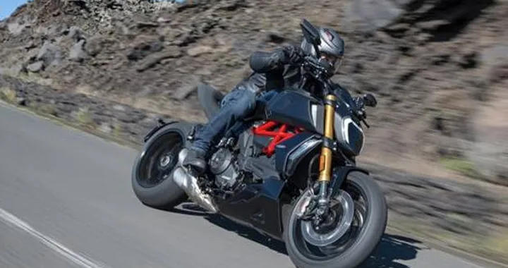 Ducati Diavel 1260: nel 2021 una edizione firmata Lamborghini