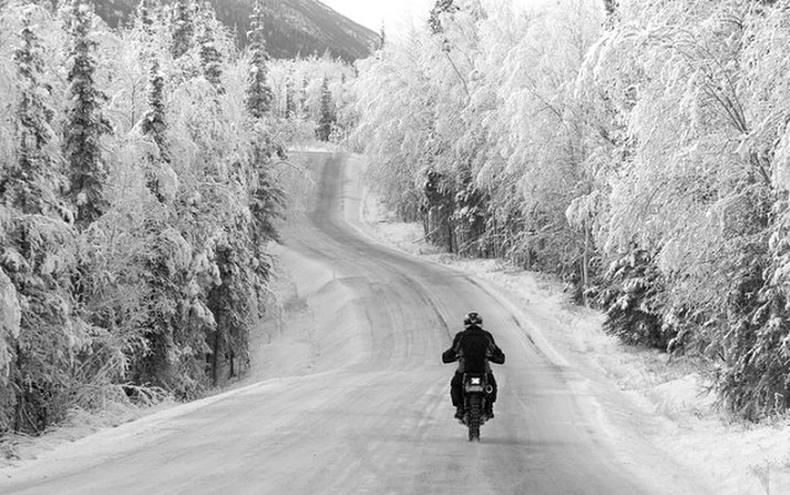 Guida sicura in moto d'inverno: i nostri consigli