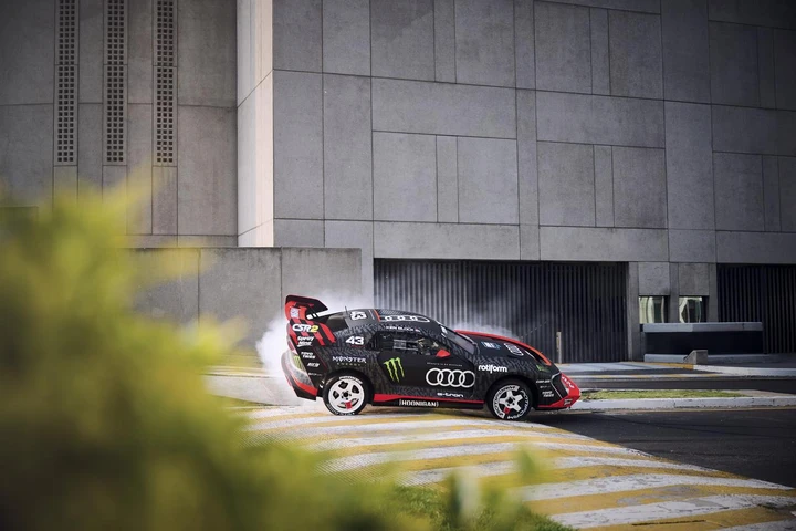 Audi pubblica Electrikhana 2, l’ultimo video realizzato assieme a Ken Block
