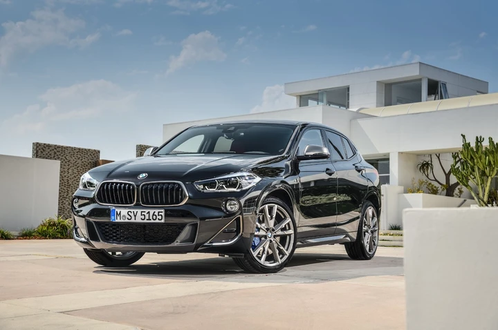 BMW X2 M35i 2018: immagini ufficiali