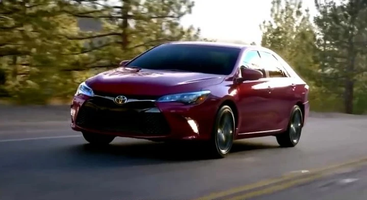 Toyota Camry protagonista al Super Bowl 2015