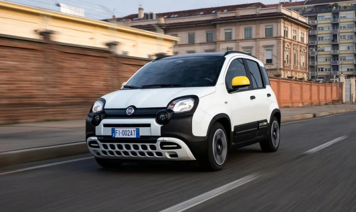 Incentivi auto Lombardia 2025: Panda Ibrida a 7.950€ per chi rottama