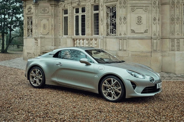 Alpine A110: ecco le serie speciali Légende GT e Color Edition 2020