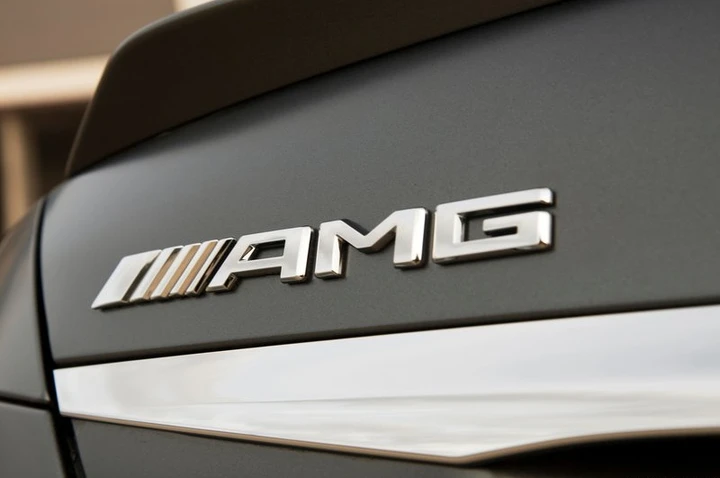 Mercedes CLS: porterà al debutto il motore ibrido AMG
