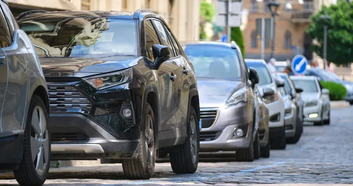 Auto sempre più grandi: la sfida delle città
