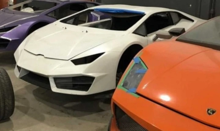 Ferrari e Lamborghini, scoperta in Brasile fabbrica di supercar fasulle
