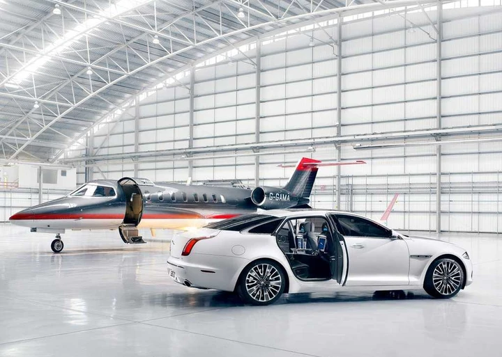 Jaguar XJ Ultimate: centimetri di lusso in più