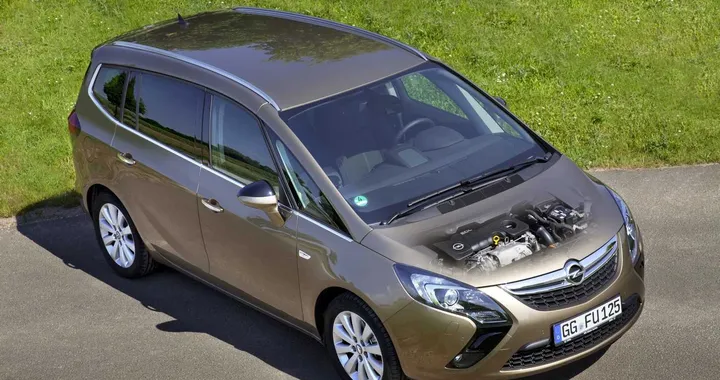 Oper Zafira Tourer 1.6 CDTI: prezzi da 28.990 euro