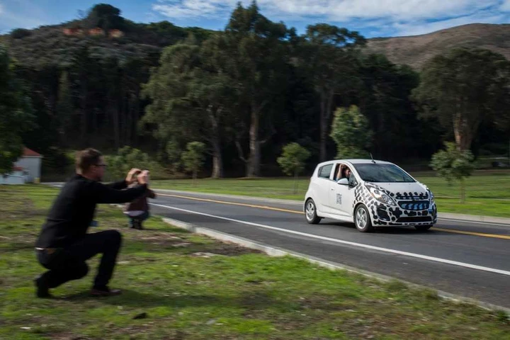 Chevrolet Spark EV: foto spia