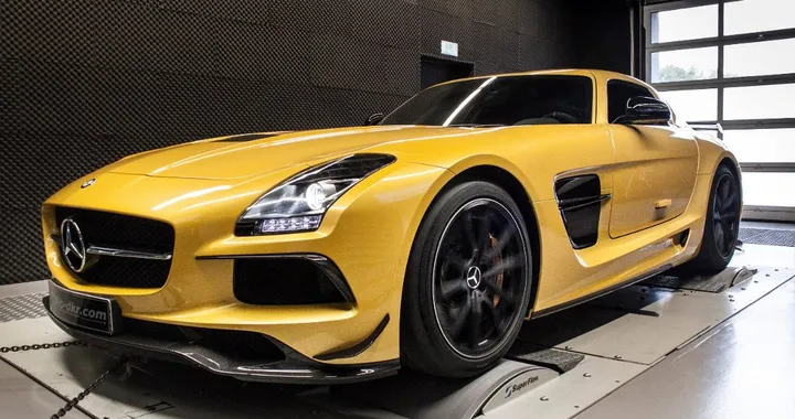 Mercedes SLS AMG Black Series by McChip: tuning da 654 CV