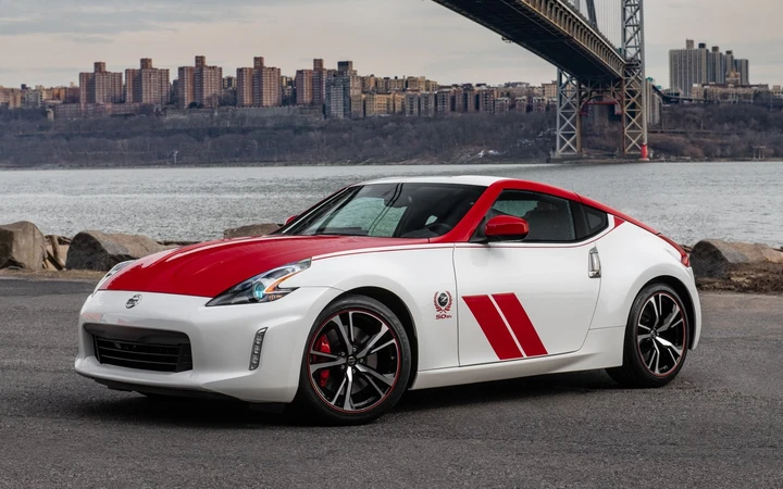 Nissan 370Z 50th Anniversary Edition, il debutto a New York
