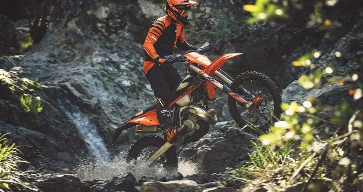 KTM enduro: tutte le novità della gamma EXC 2020