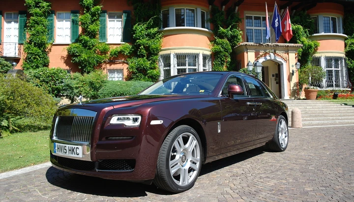 Rolls-Royce Ghost II e Wraith: la prova su strada