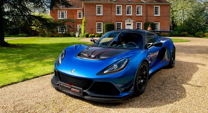Lotus Exige Cup 380: 60 esemplari in abito da corsa