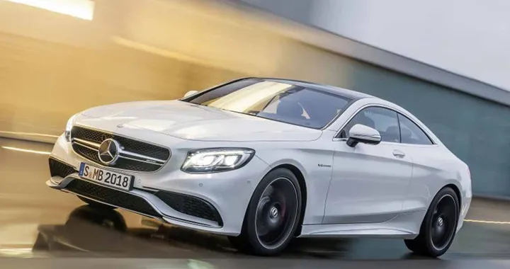 Mercedes S 63 AMG Coupé, le immagini ufficiali
