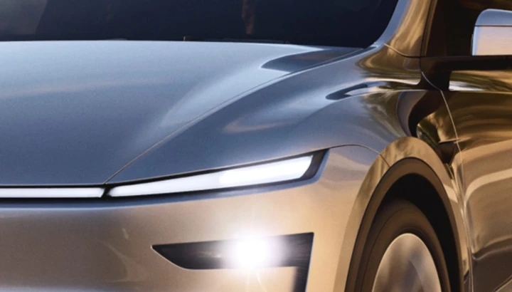 La nausea da Tesla: il nuovo mal d’auto dell’era elettrica