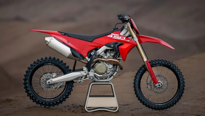 Ducati Desmo450 MX, la rivoluzione del motocross