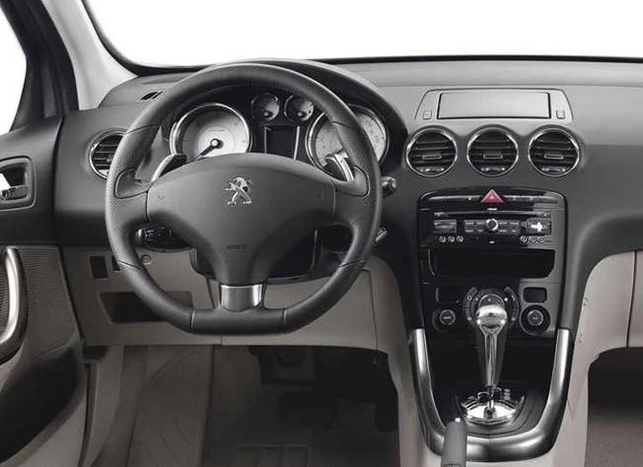 Peugeot 308 CC Model Year 2012