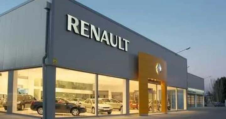 Renault: ogni 300, uno compra gratis