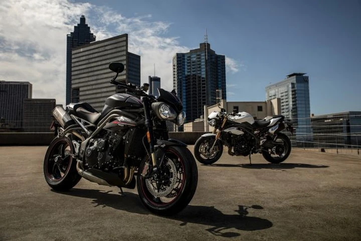 Triumph: arrivano le nuove Speed Triple S e RS
