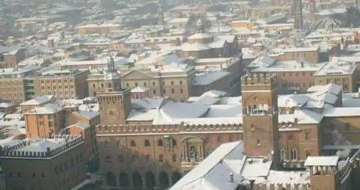 Pneumatici e catene: dopo Milano, ora tocca a Bologna