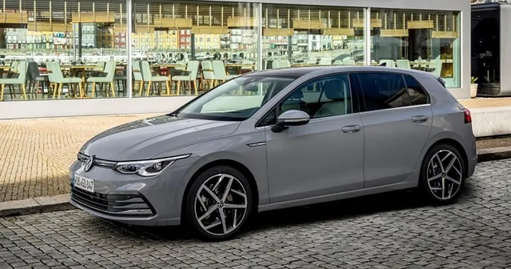 Volkswagen Golf 8 e Golf 8 Variant 2020: allestimenti e prezzi