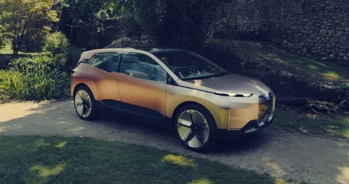 Bmw Vision iNext: il futuro è ormai alle porte