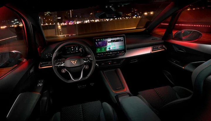 Cupra Born VZ interni