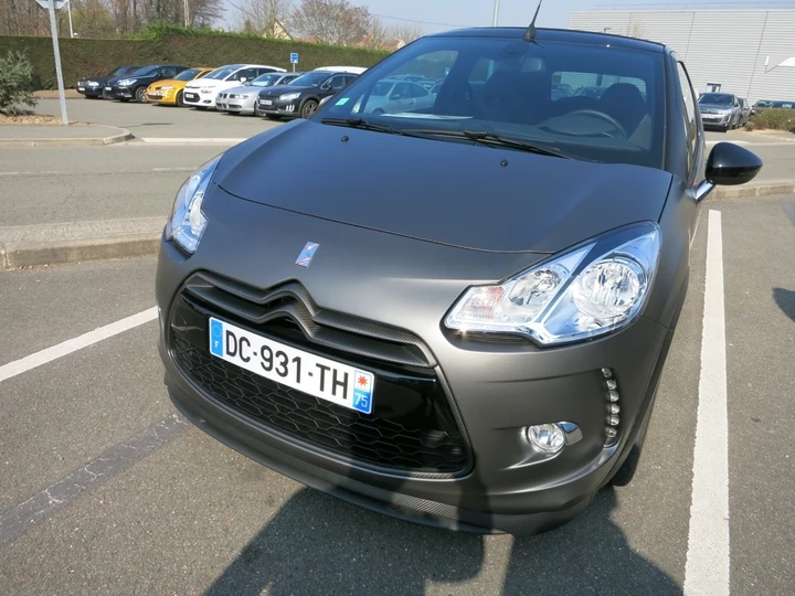 Citroen DS3 Racing cabrio, primo contatto