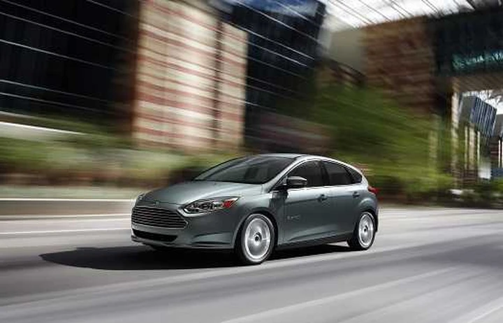 Ford Focus elettrica: l'energia arriverà anche dal sole