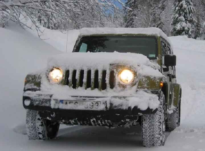Come avviare correttamente l'auto in inverno con il freddo