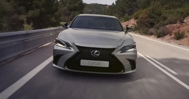Lexus ES: tutte le novità del MY 2023