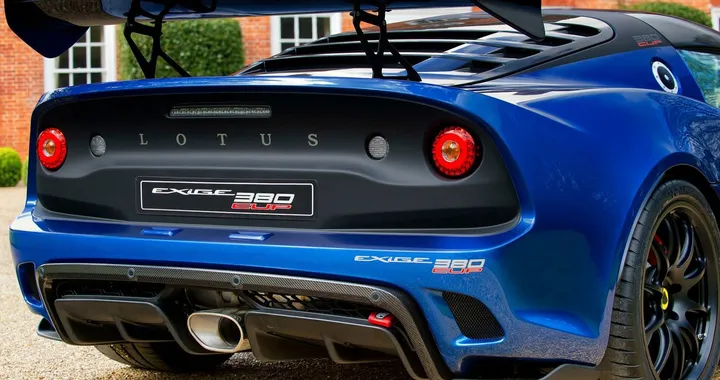 Lotus: completata l’acquisizione da parte della cinese Geely