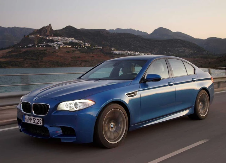 Bmw M5 2012, nuove foto