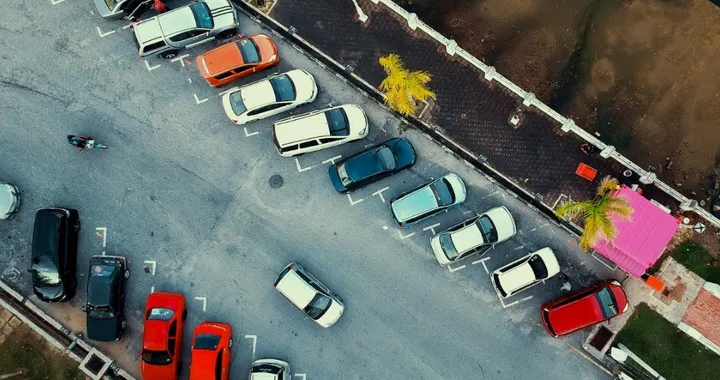 Sensori di parcheggio per auto: cosa sono, come funzionano e come sostituirli